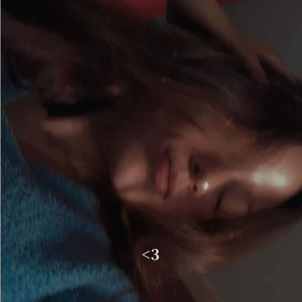 Meet your Posher, Jade